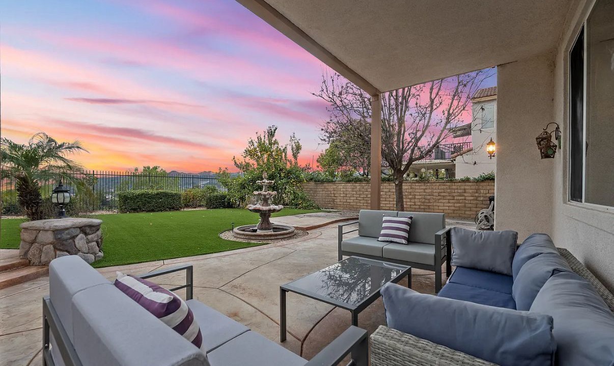 Photo of Patio Balcony in Castaic