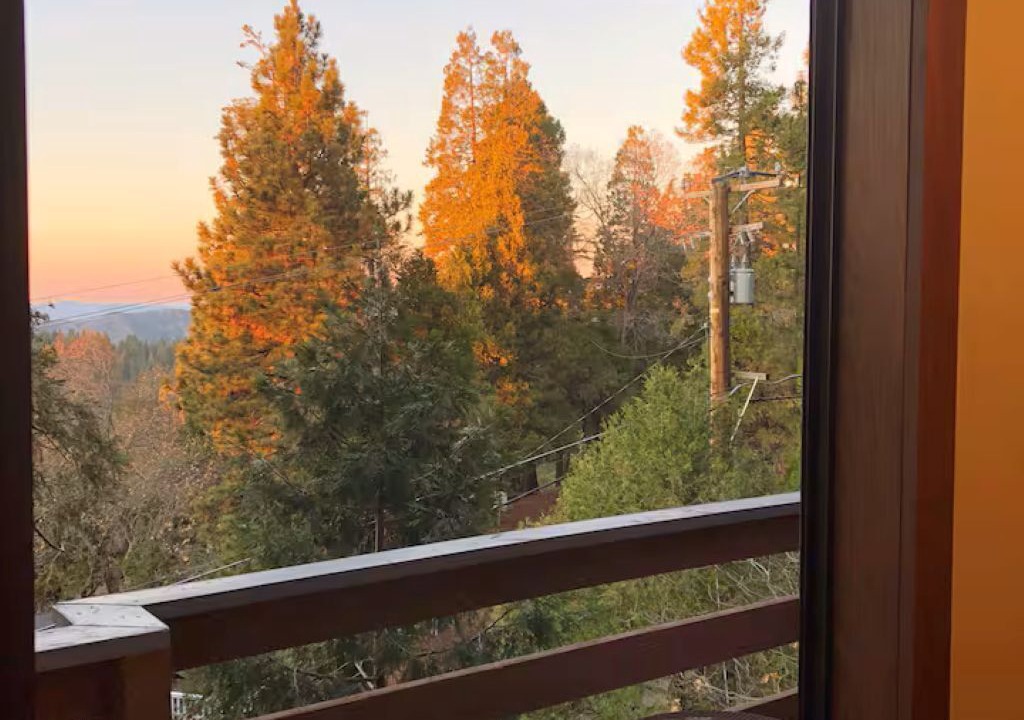 Photo of Outdoor in Crestline
