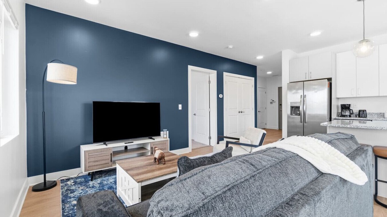 Photo of Livingroom in Little Italy