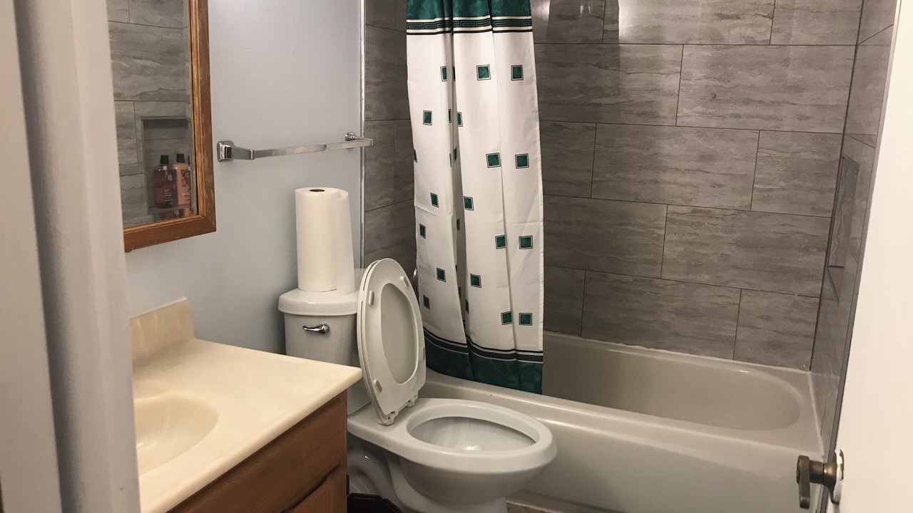 Photo of Bathroom in North Central Westminster