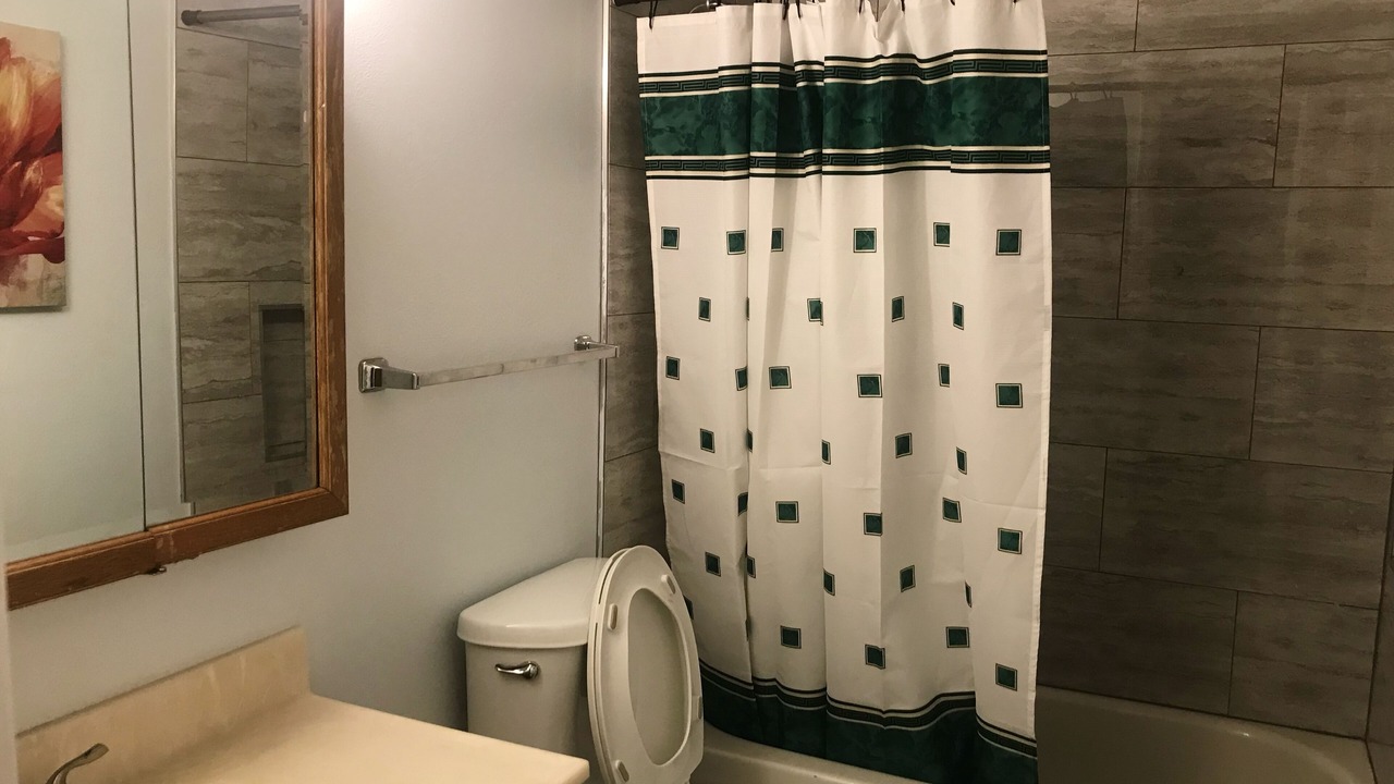 Photo of Bathroom in North Central Westminster