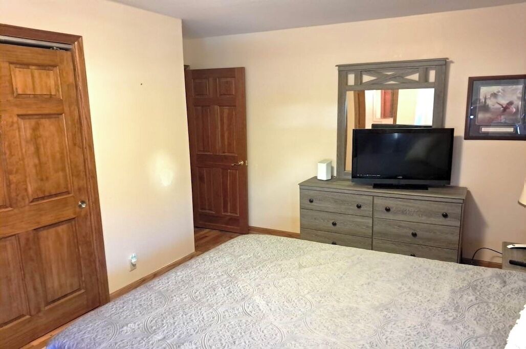 Photo of Bedroom in Glenwood Springs