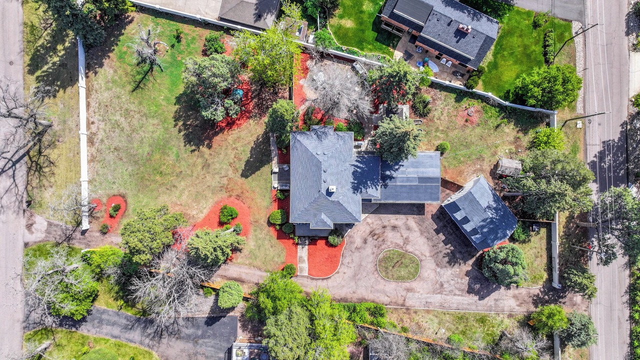 Photo of Outdoor in Broadmoor