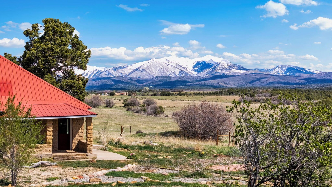 Photo of Outdoor in Hesperus
