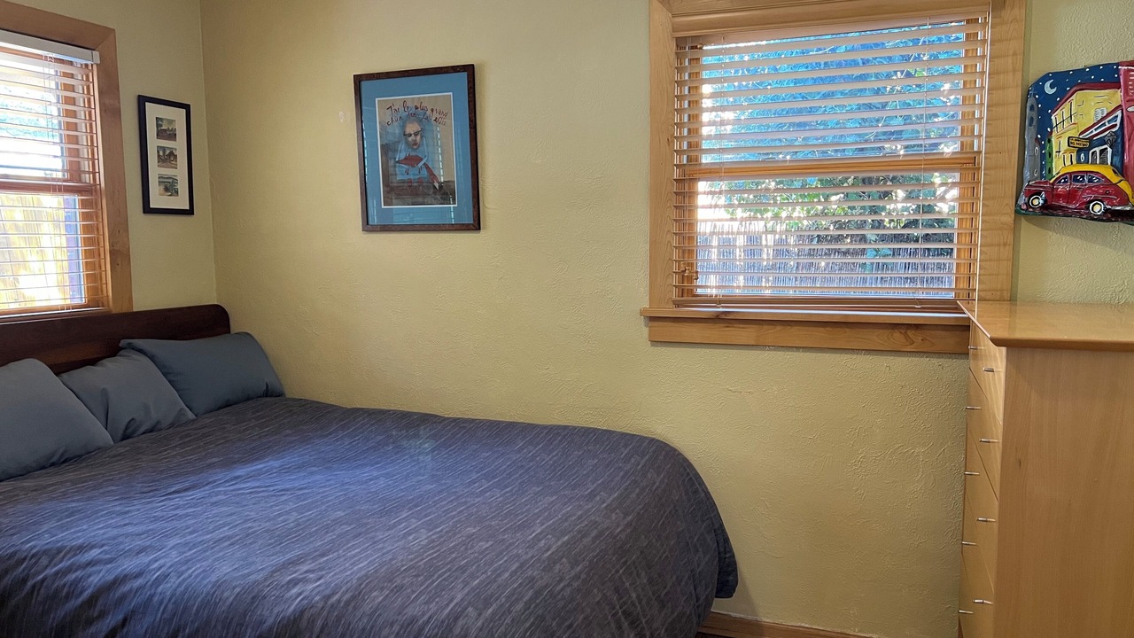Photo of Bedroom in Newlands