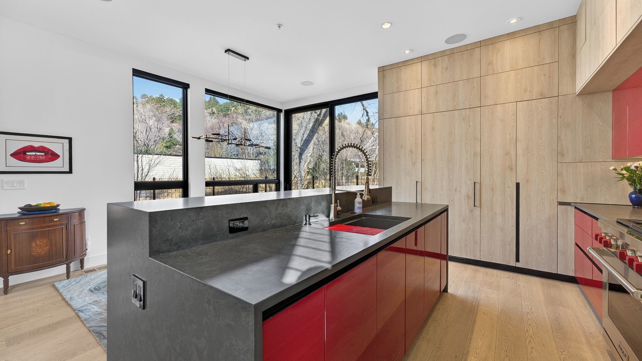 Photo of Kitchen in Lower Arapahoe