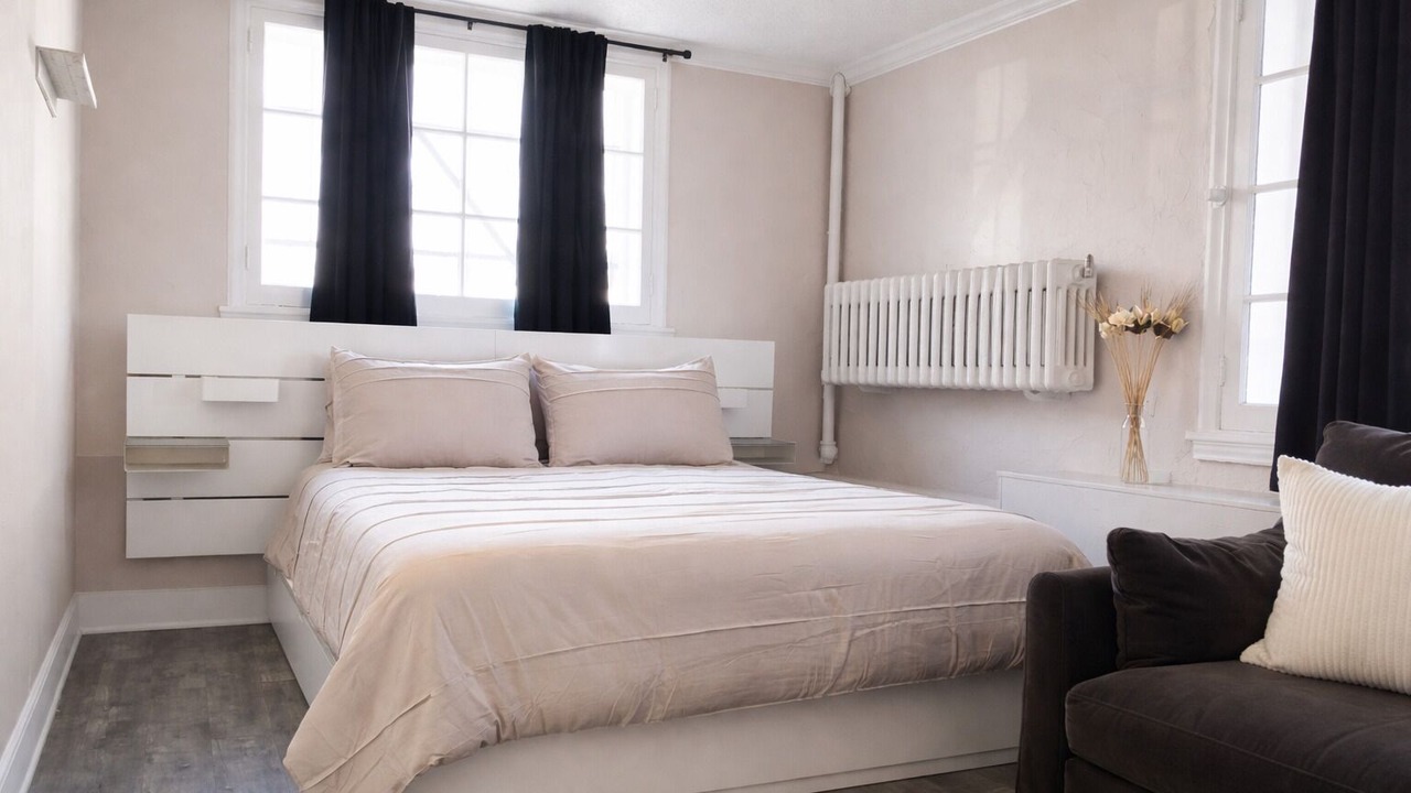 Photo of Bedroom in Capitol Hill