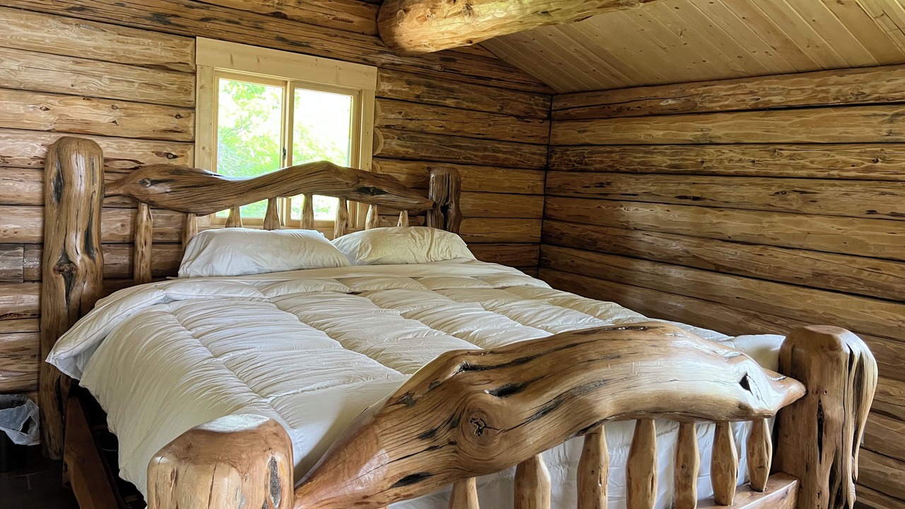 Photo of Bedroom in Columbine Lake