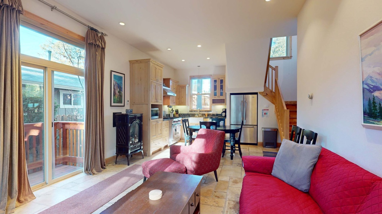 Photo of Livingroom in South Lake Tahoe