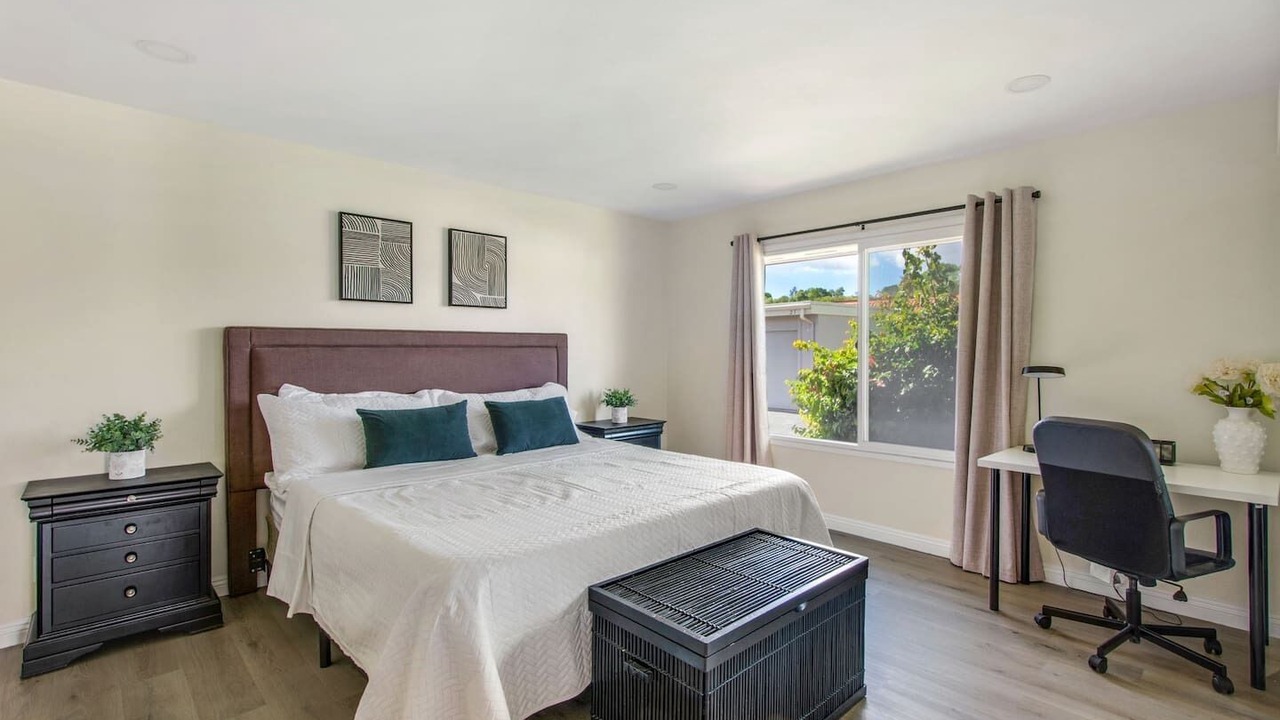 Photo of Bedroom in Aliso Viejo