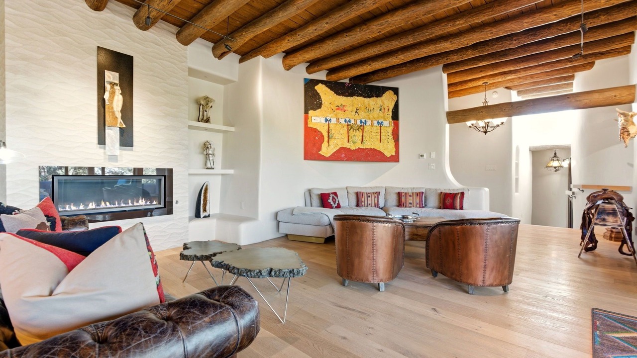 Photo of Livingroom in Santa Fe