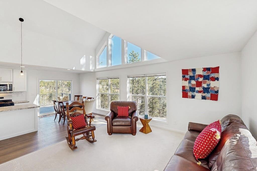 Photo of Livingroom in Florissant