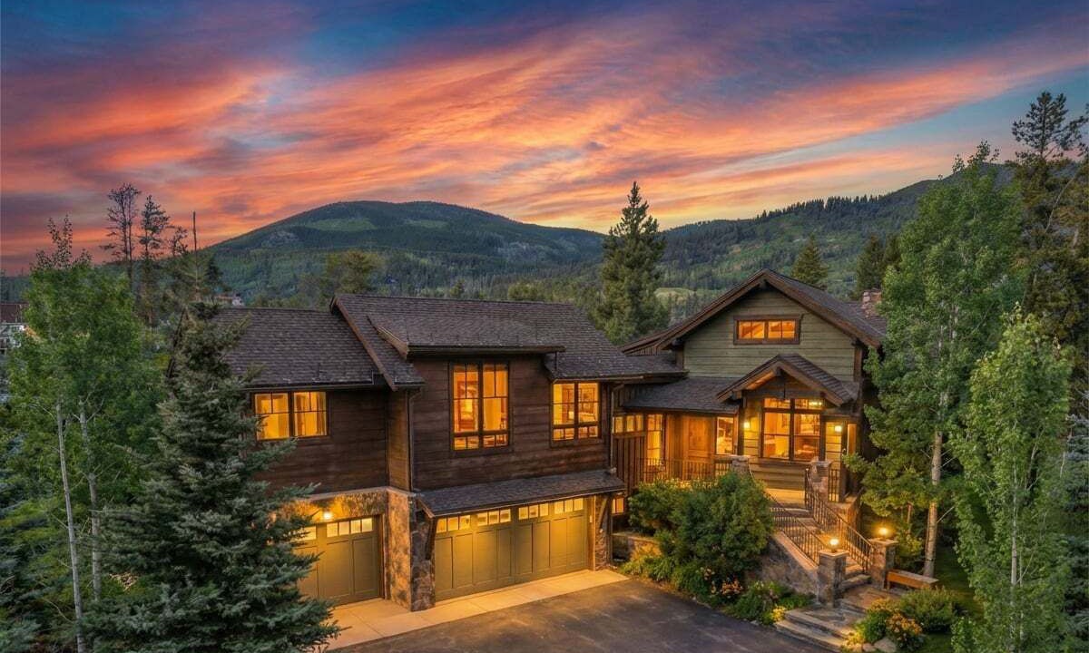Photo of Others in Keystone