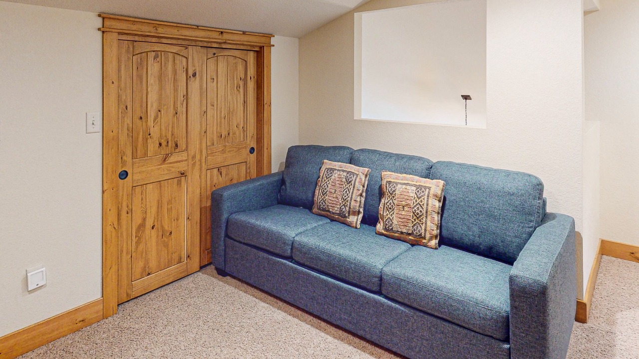 Photo of Livingroom in Estes Park