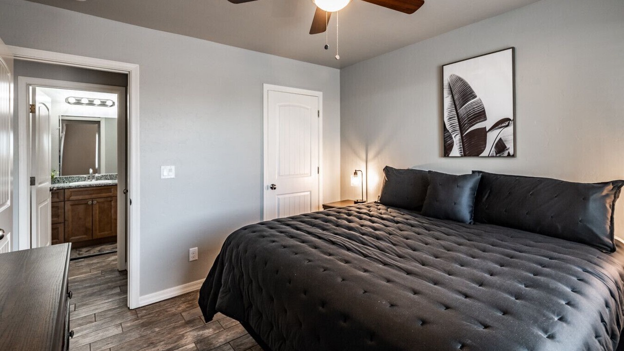 Photo of Bedroom in Kingman