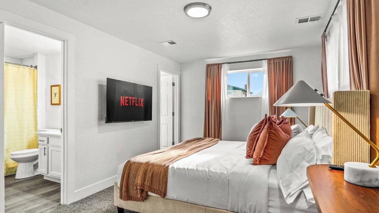 Photo of Bedroom in Northglenn