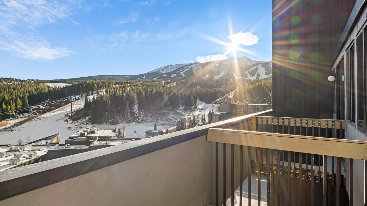 Photo of Outdoor in Peak 9
