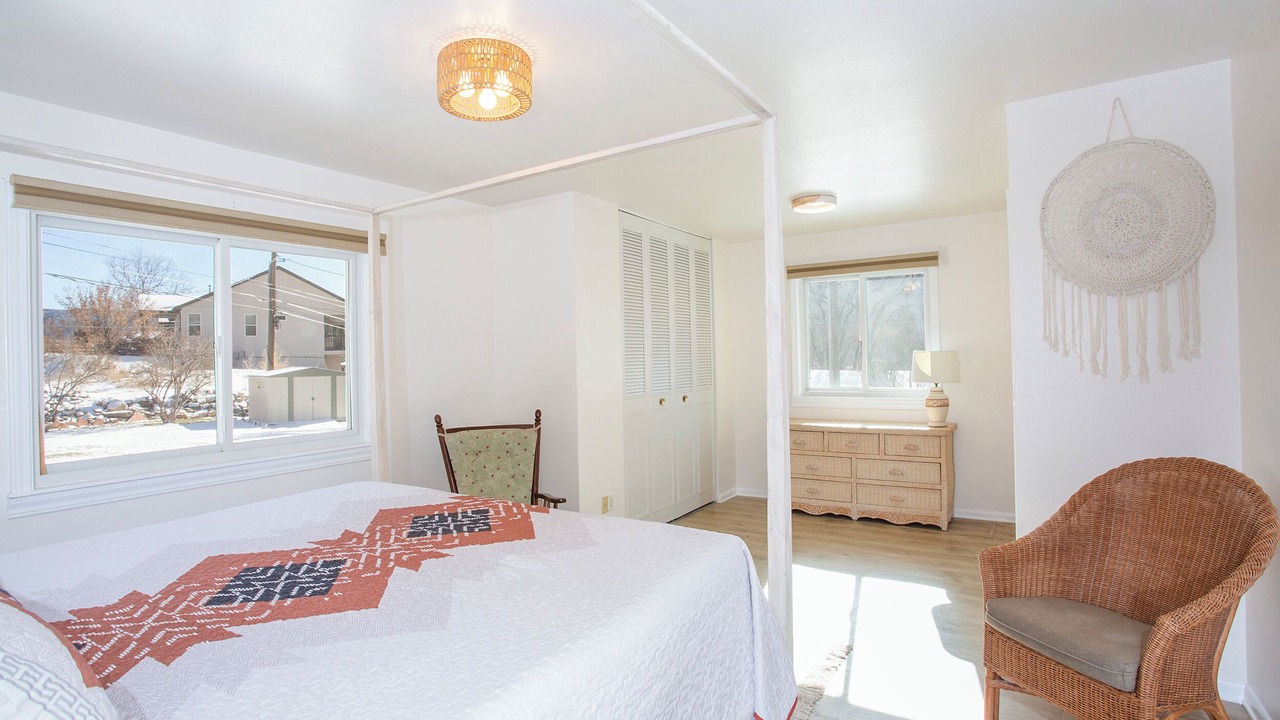 Photo of Bedroom in Glenwood Springs