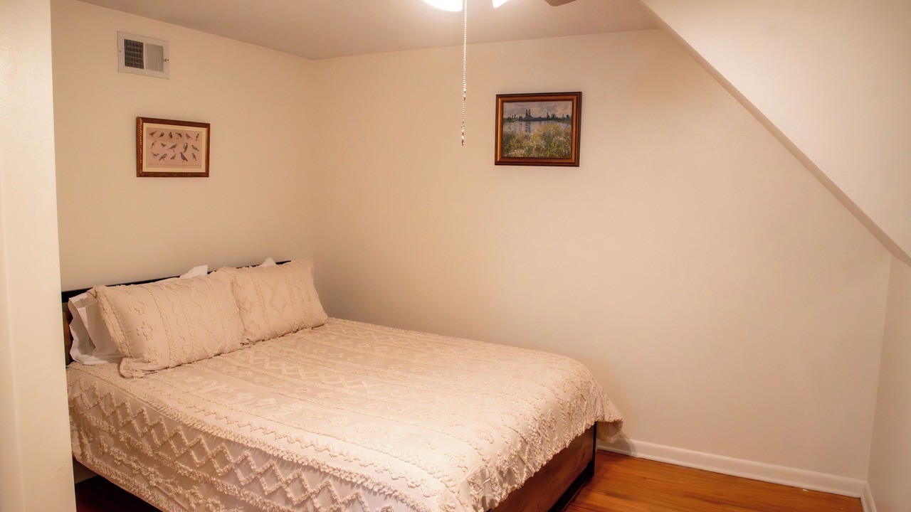 Photo of Bedroom in Allendale Area