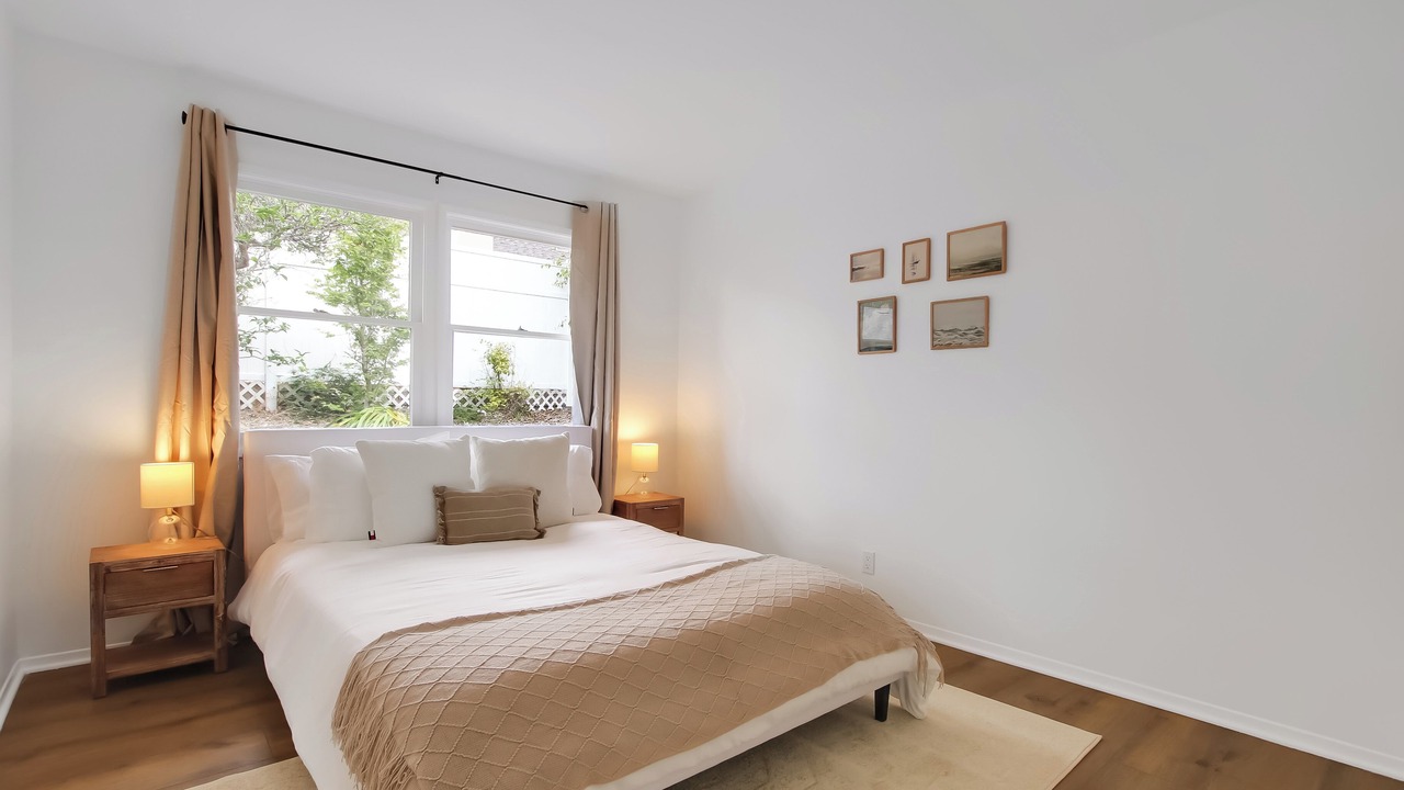 Photo of Bedroom in East Mesa