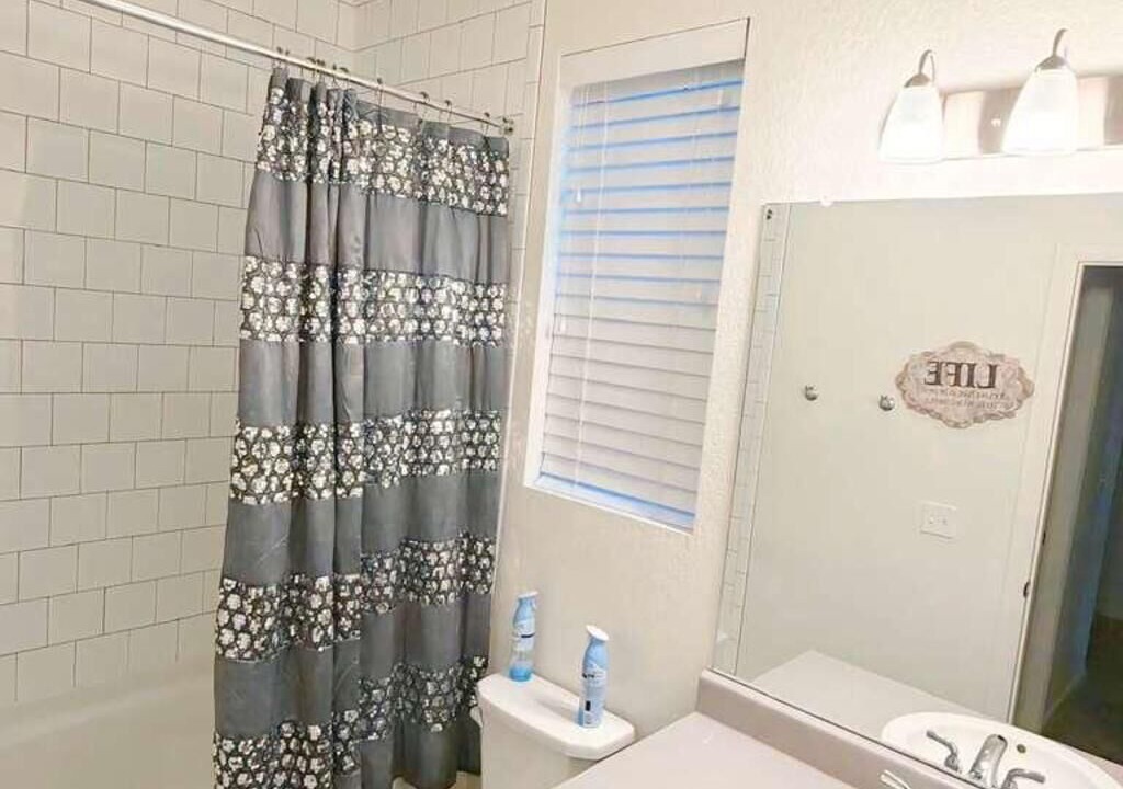 Photo of Bathroom in Gateway