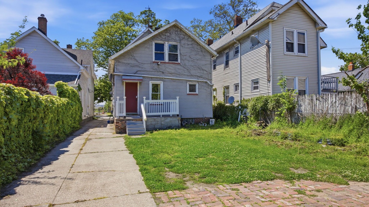 Photo of Outdoor in Tremont