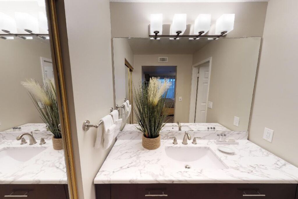 Photo of Bathroom in Newark