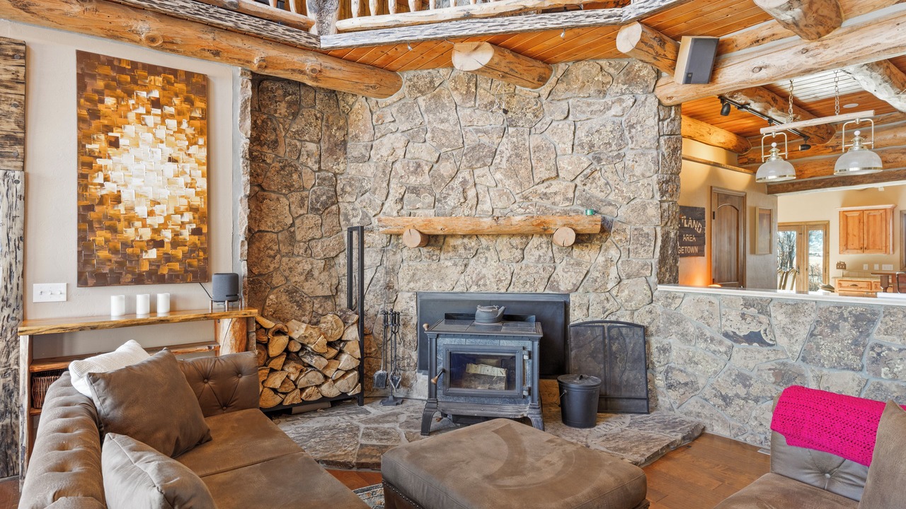 Photo of Livingroom in Vernal