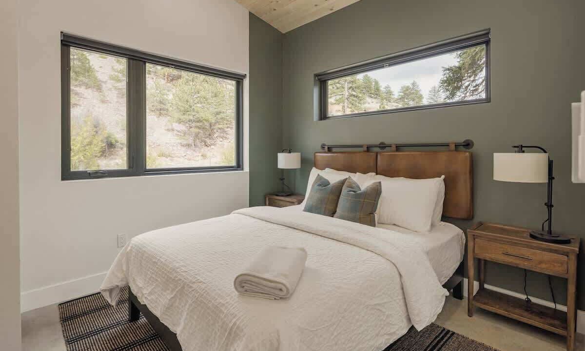 Photo of Bedroom in Grant