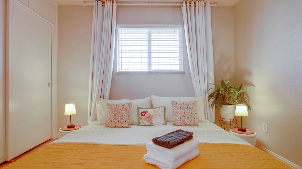 Photo of Bedroom in Lakewood