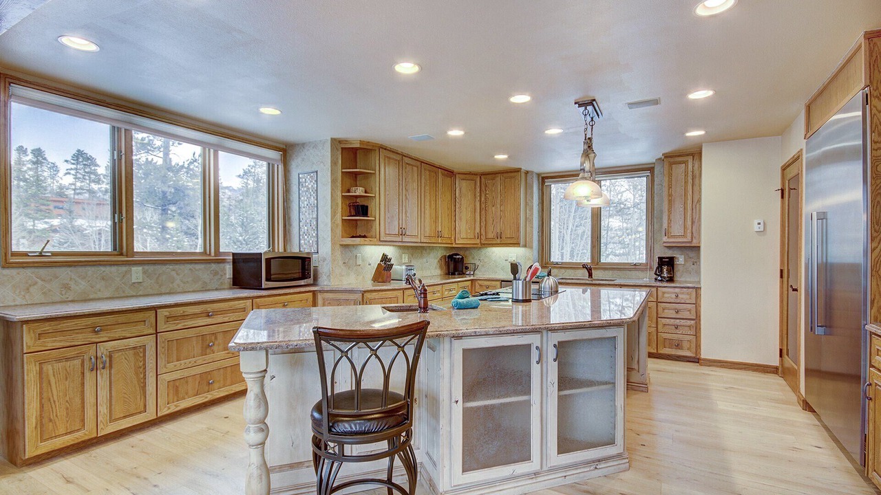 Photo of Kitchen in Three Peaks
