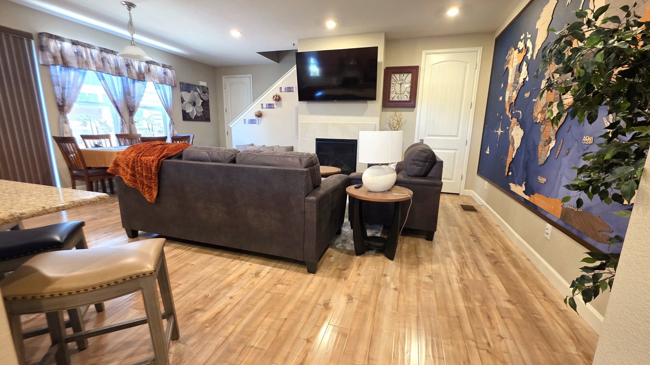 Photo of Livingroom in Stapleton