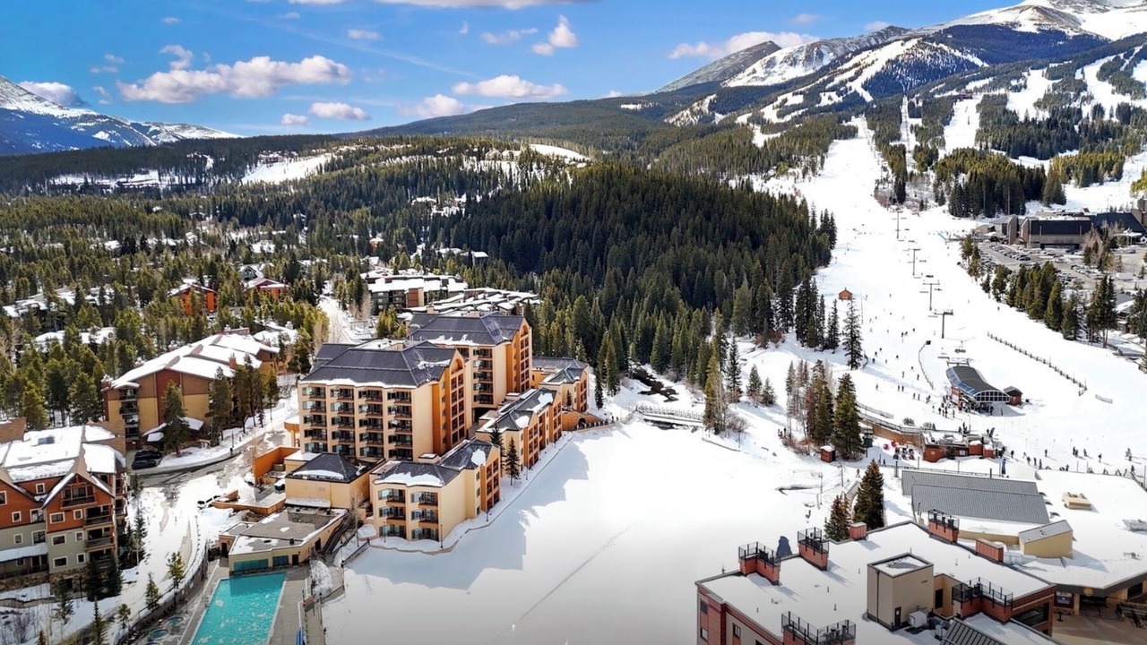 Photo of Outdoor in Peak 9