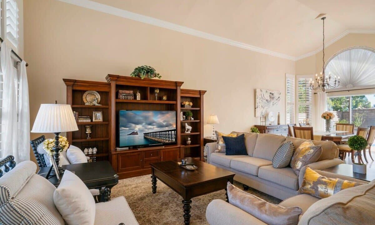 Photo of Livingroom in Rowland Heights