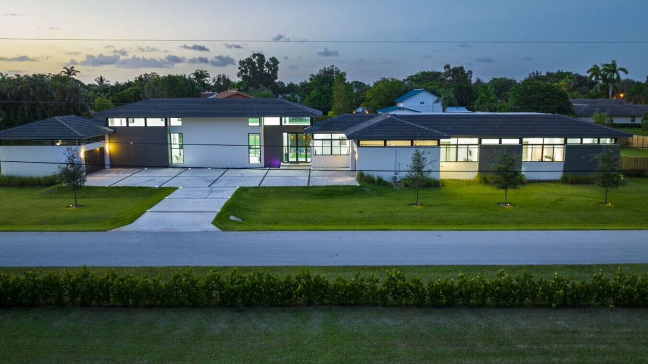 Photo of Outdoor in Plantation