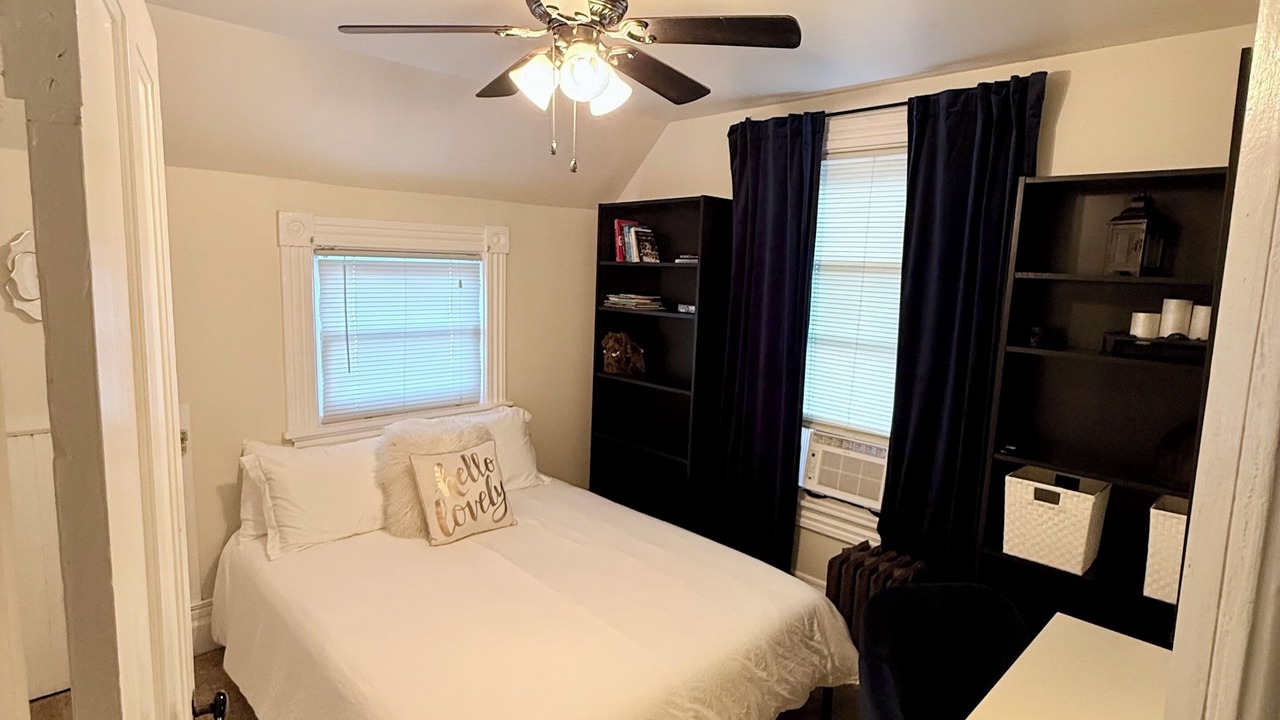Photo of Bedroom in Central Colorado Springs