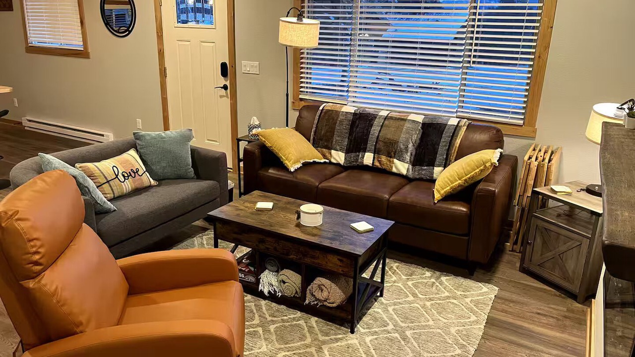 Photo of Livingroom in Spring Valley