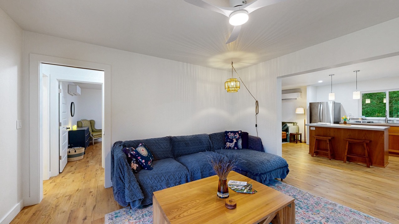 Photo of Livingroom in Jacoby Creek