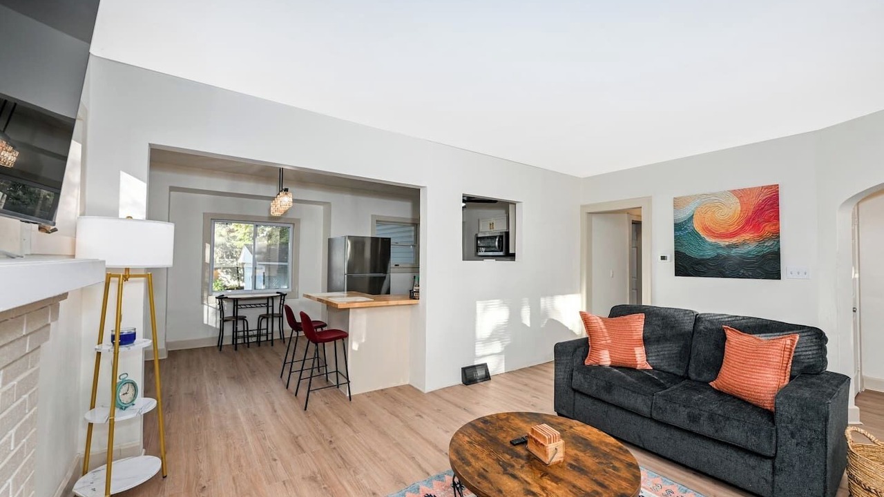 Photo of Livingroom in Lyndhurst