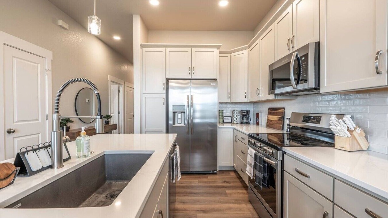 Photo of Kitchen in Centerra