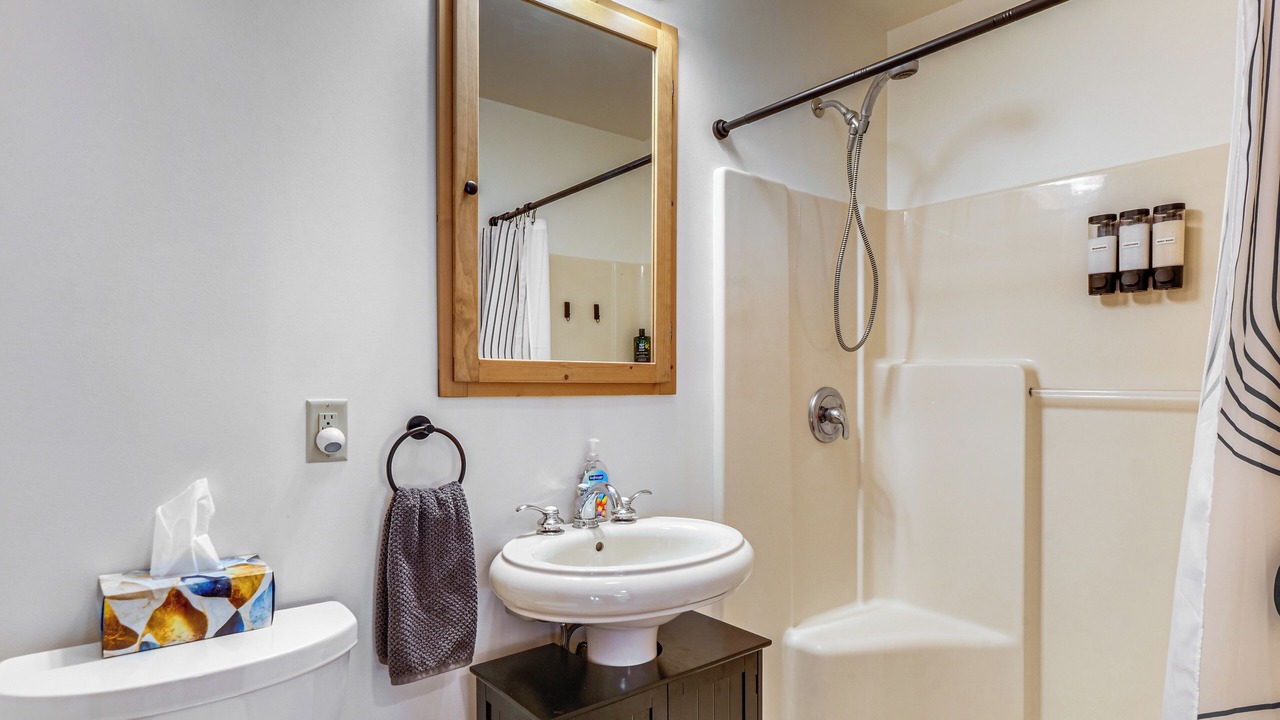 Photo of Bathroom in Warm Springs