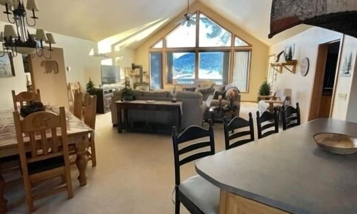 Photo of Livingroom in Pagosa Highlands
