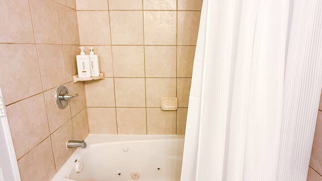 Photo of Bathroom in Sheridan