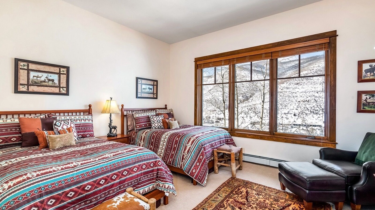 Photo of Bedroom in Highland Meadows