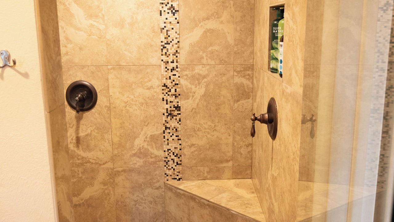 Photo of Bathroom in Golden