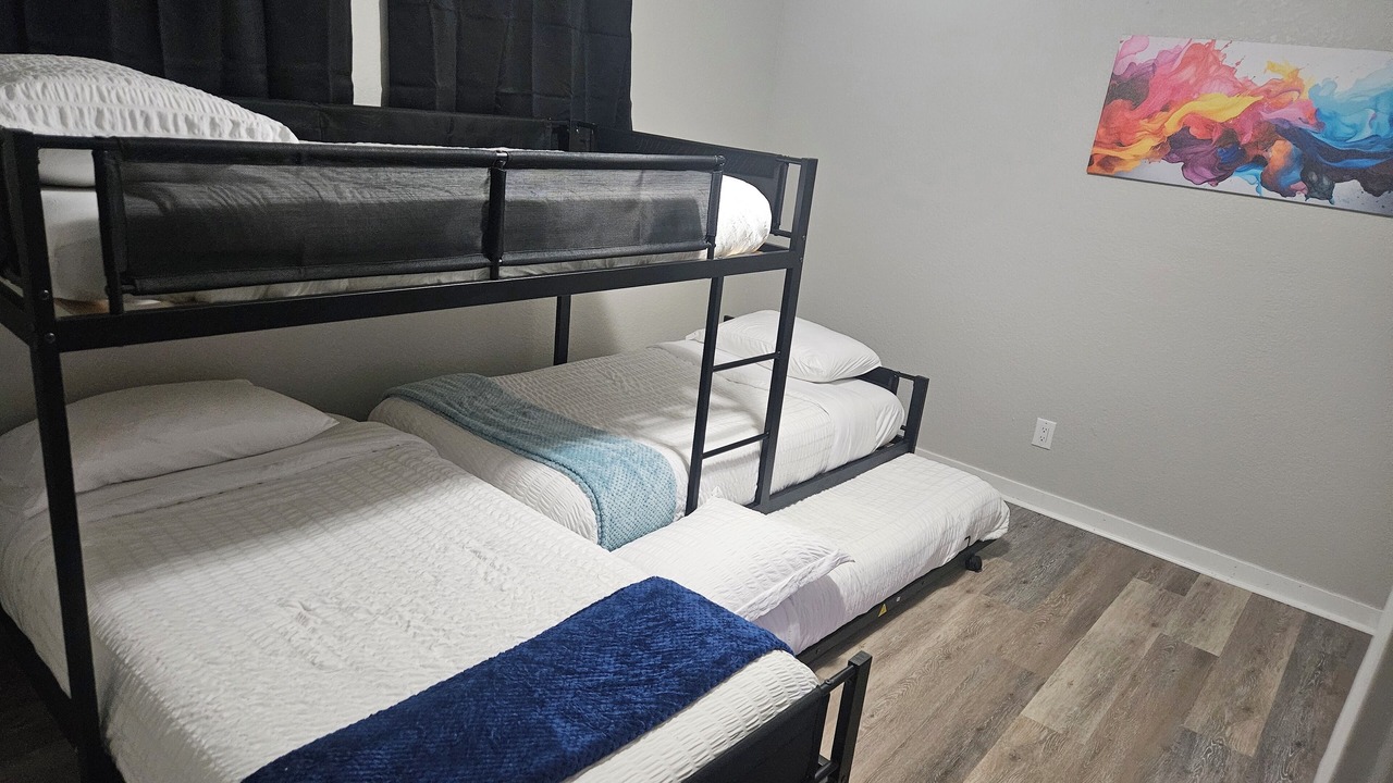 Photo of Bedroom in Security-Widefield