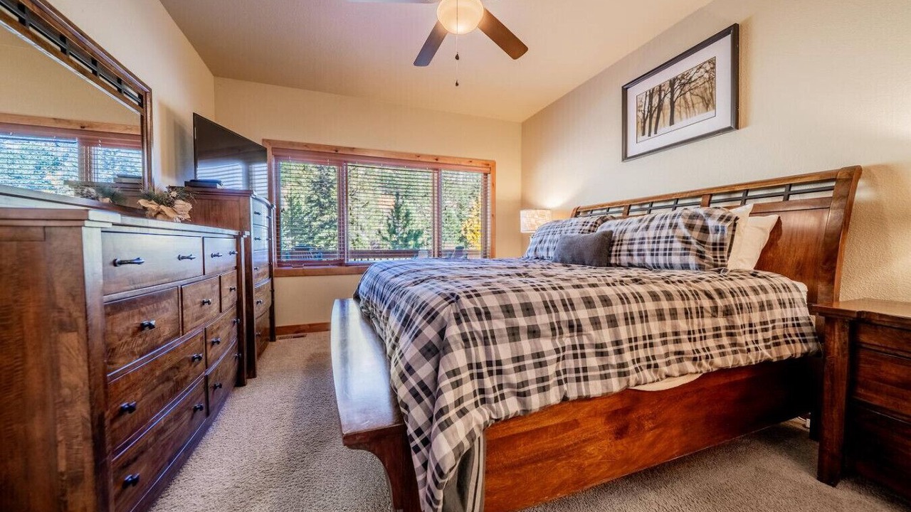 Photo of Bedroom in Estes Park