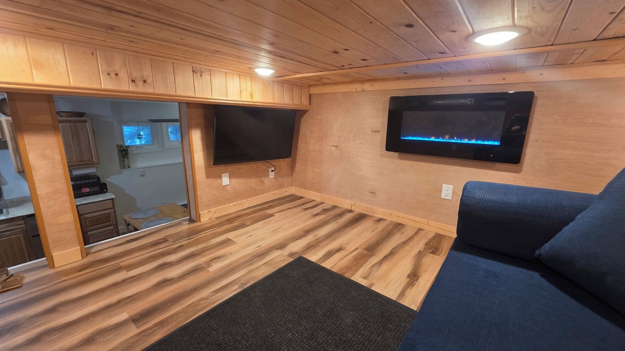 Photo of Livingroom in Intermountain