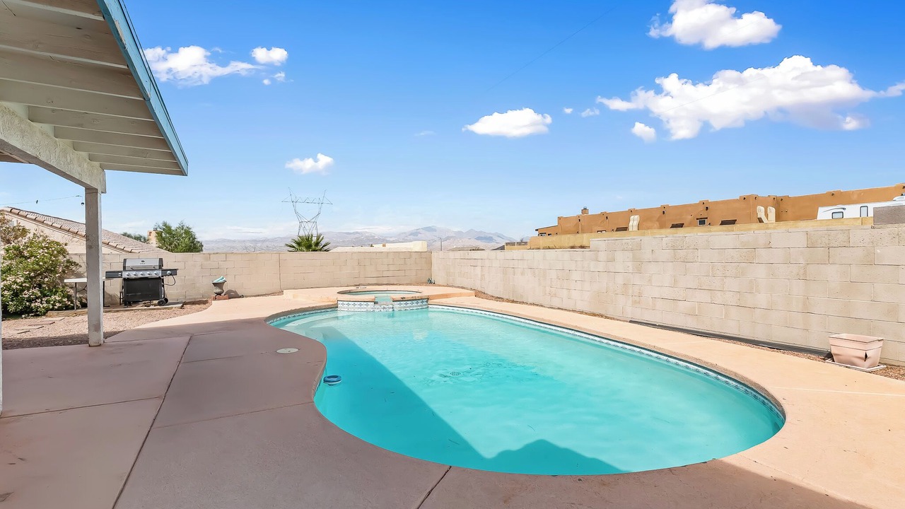 Photo of Outdoor in Sunridge Estates