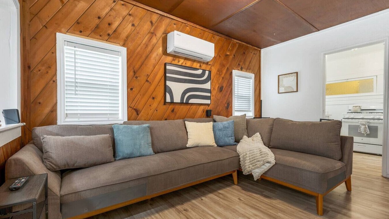 Photo of Livingroom in Downtown Riverside